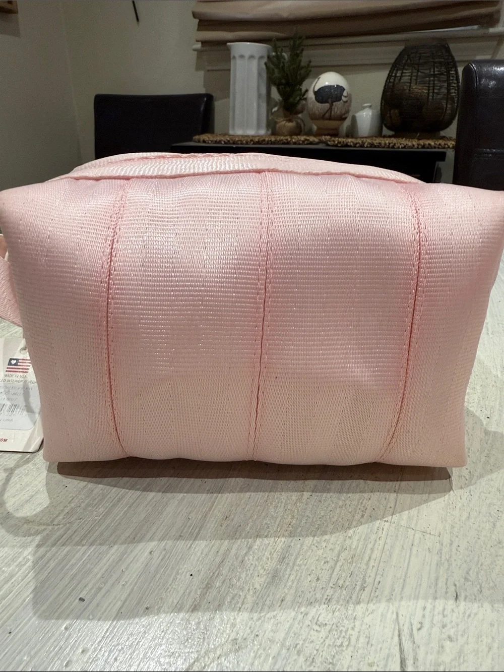 Harvey’s Seatbelt Elegant Pink Bow Cosmetic Bag